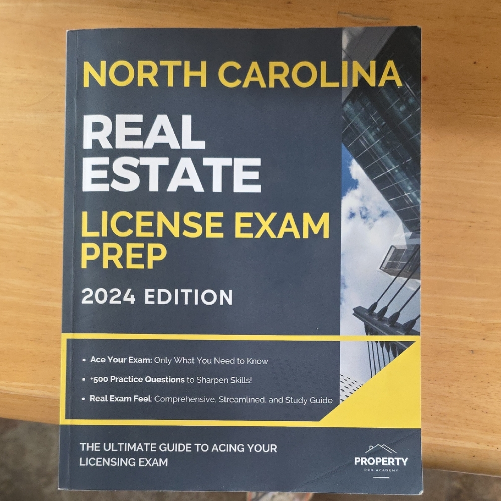 North Carolina Real Estate License Exam Prep Book